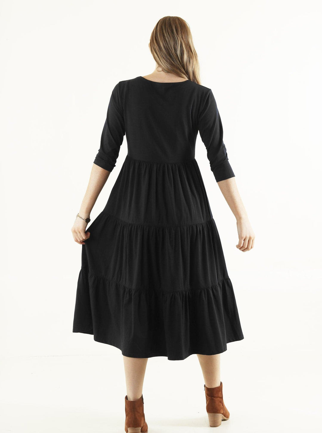 &#39;Bamboo Comfort&#39; Tiered Nursing Dress - Black